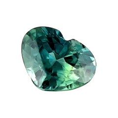 Fine pierre précieuse rare saphir australien bleu vert bicolore taille cœur de 0,91 carat