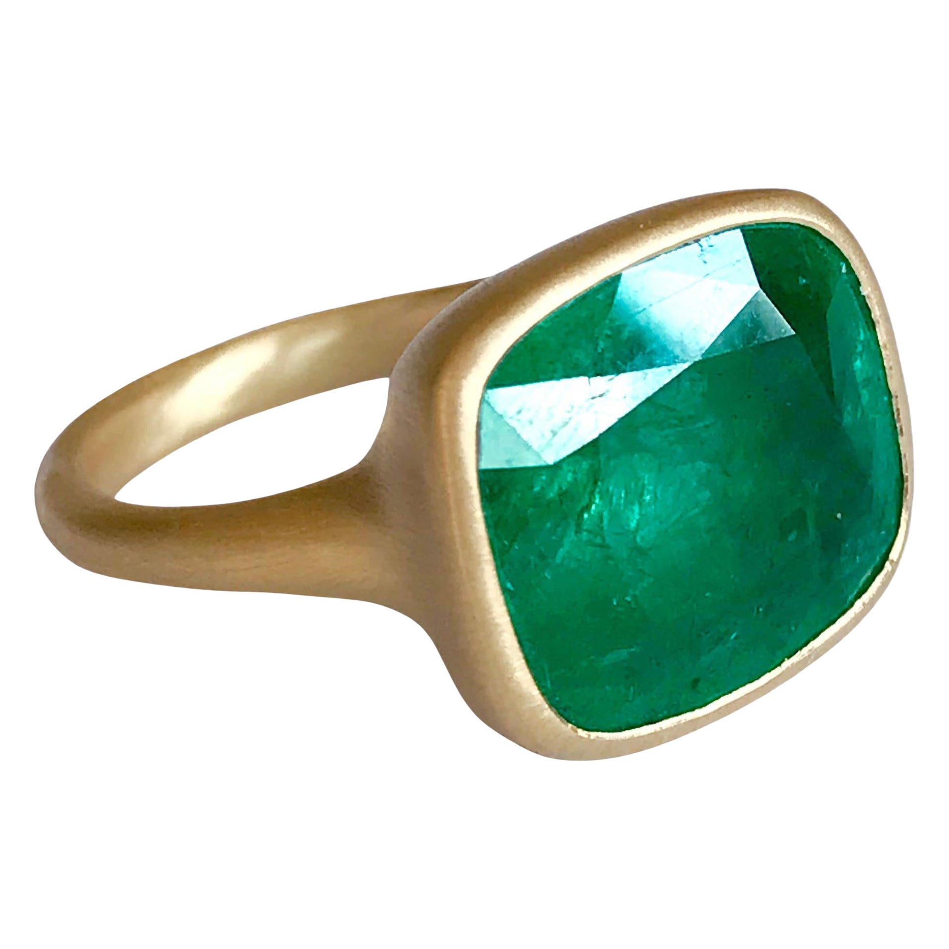 Dalben 9,7 Carat Emerald Yellow Gold Ring