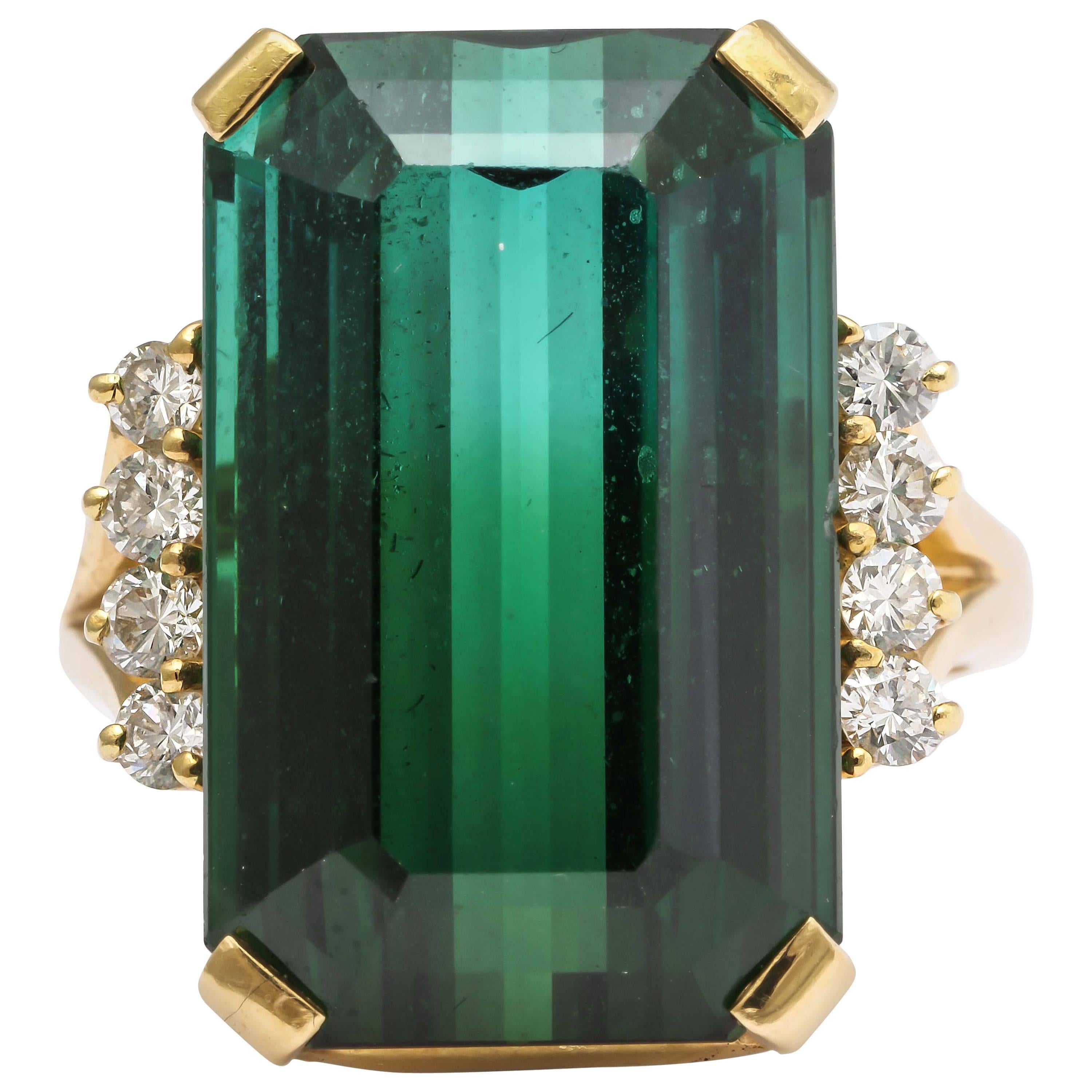 H.Stern Green Tourmaline Diamond Gold Ring