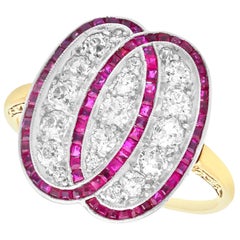Bague de fiançailles des années 1920 en or jaune et platine avec rubis et diamants