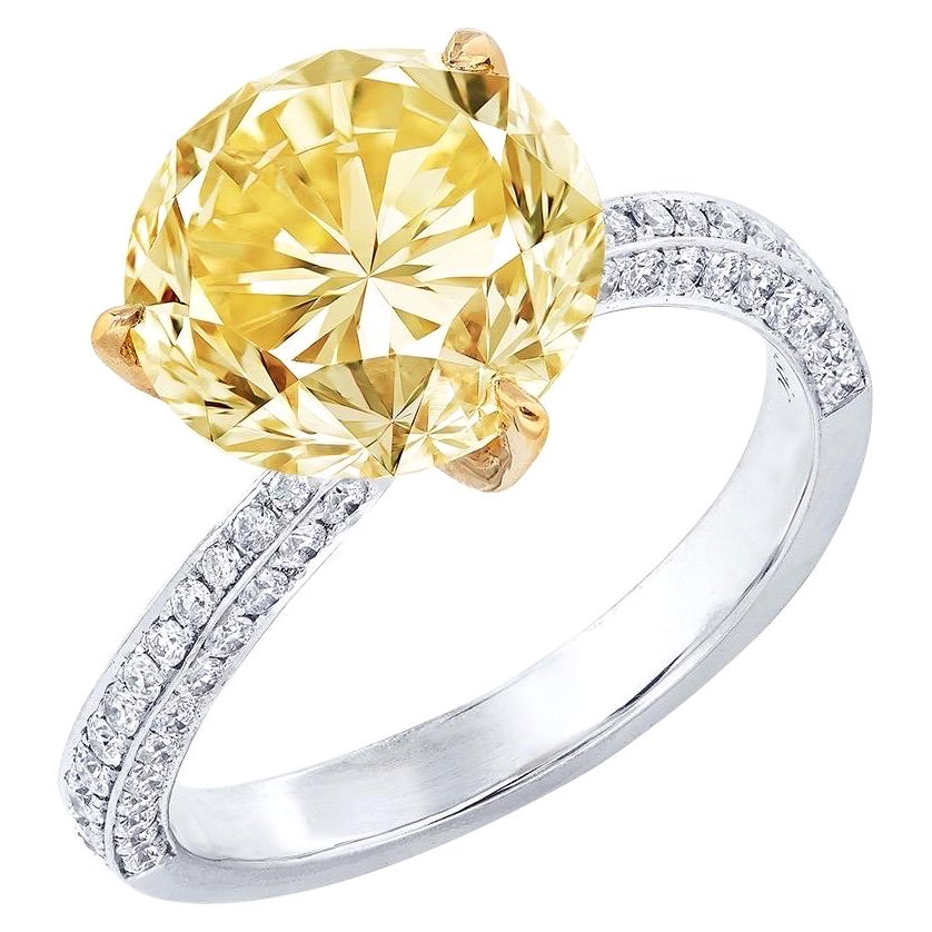 Emilio Jewelry Gia Certified 4.00 Carat Fancy Intense Yellow Diamond Ring For Sale