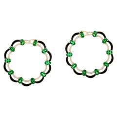 Boucles d'oreilles en tsavorite verte de Goshwara et diamants 