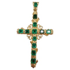 6 Cts Genuine Colombian Emerald Cross Pendant 