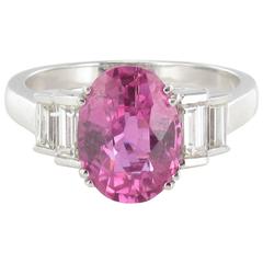 Modern 3.55 carat Pink Sapphire and Baguette Cut Diamond Ring 8