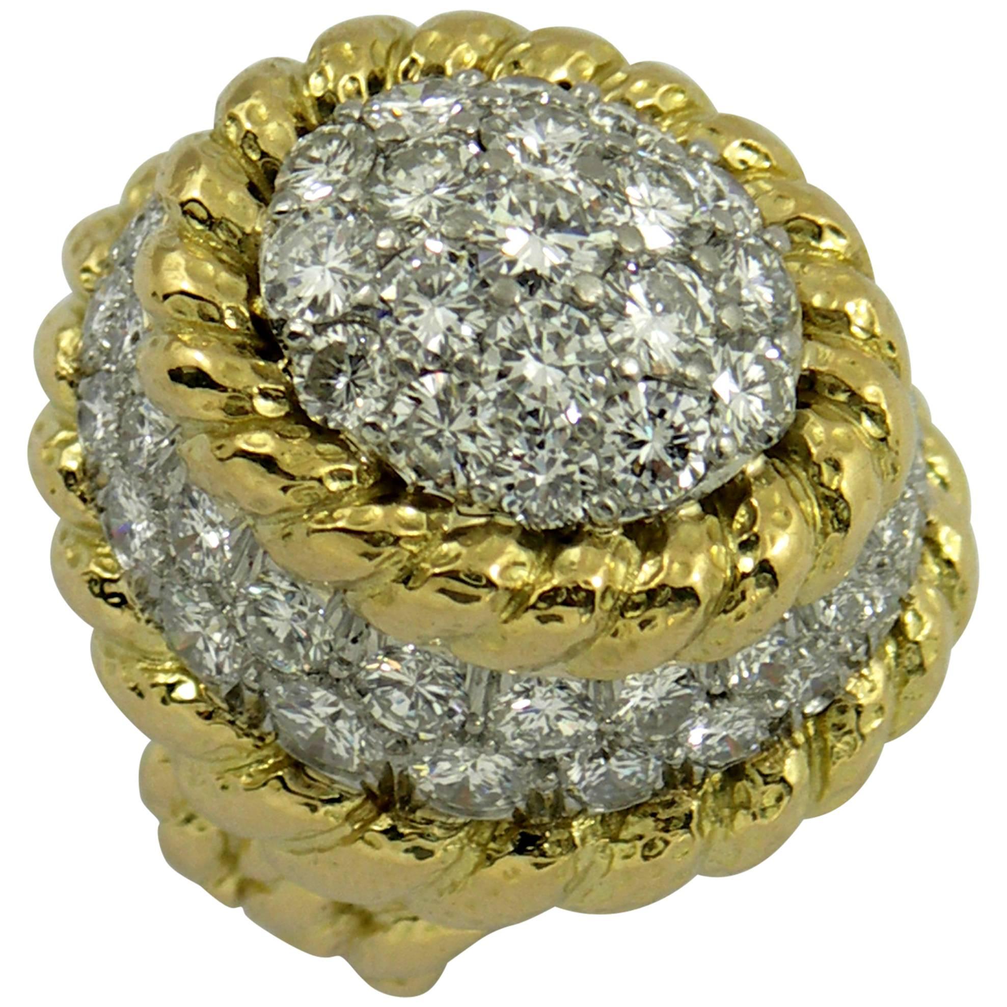 David Webb Large Diamond Gold Ring 