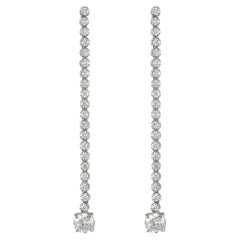 Boucles d'oreilles pendantes en or blanc 18 carats avec diamants de 3,70 carats au total, certifiés EGL