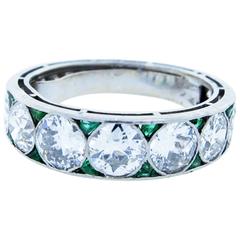 Art Deco Special Emerald Diamond Platinum Band Ring