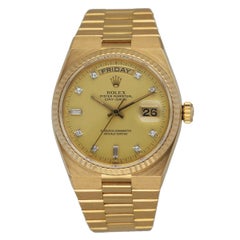 Vintage Rolex Day Date Oysterquartz 19018 18K Yellow Gold Diamond Dial Men's Watch