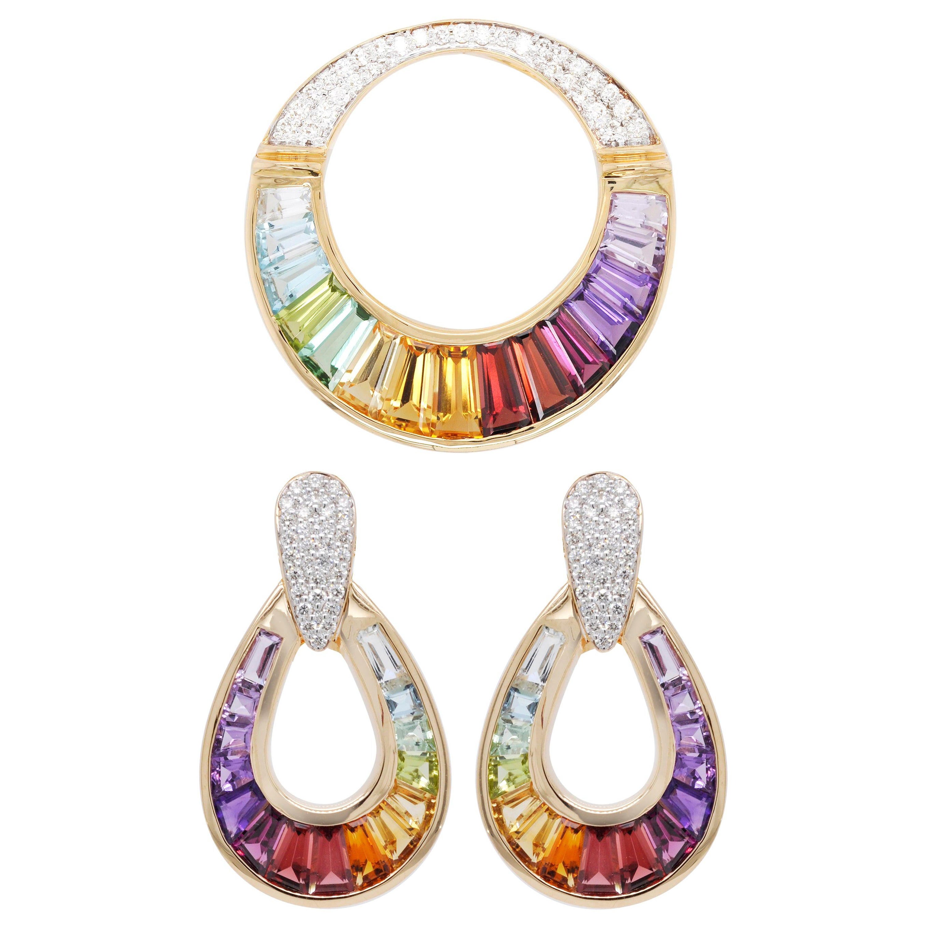 18 Karat Gold Rainbow Multicolor Baguette Diamond Pendant Necklace Earrings Set