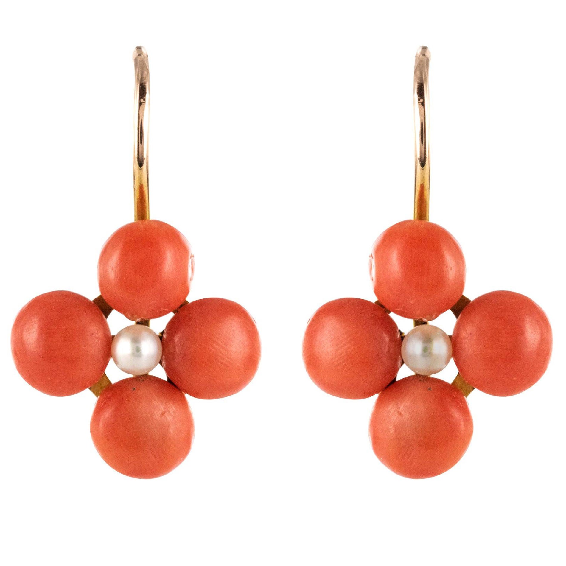 19th Century Coral Natural Pearls 18 Karat Rose Gold Clover Shape Earrings