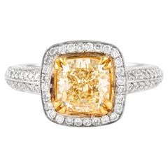 Alexander, bague bicolore 18 carats jaune intense fantaisie VS1 diamant halo de 1,73 carat