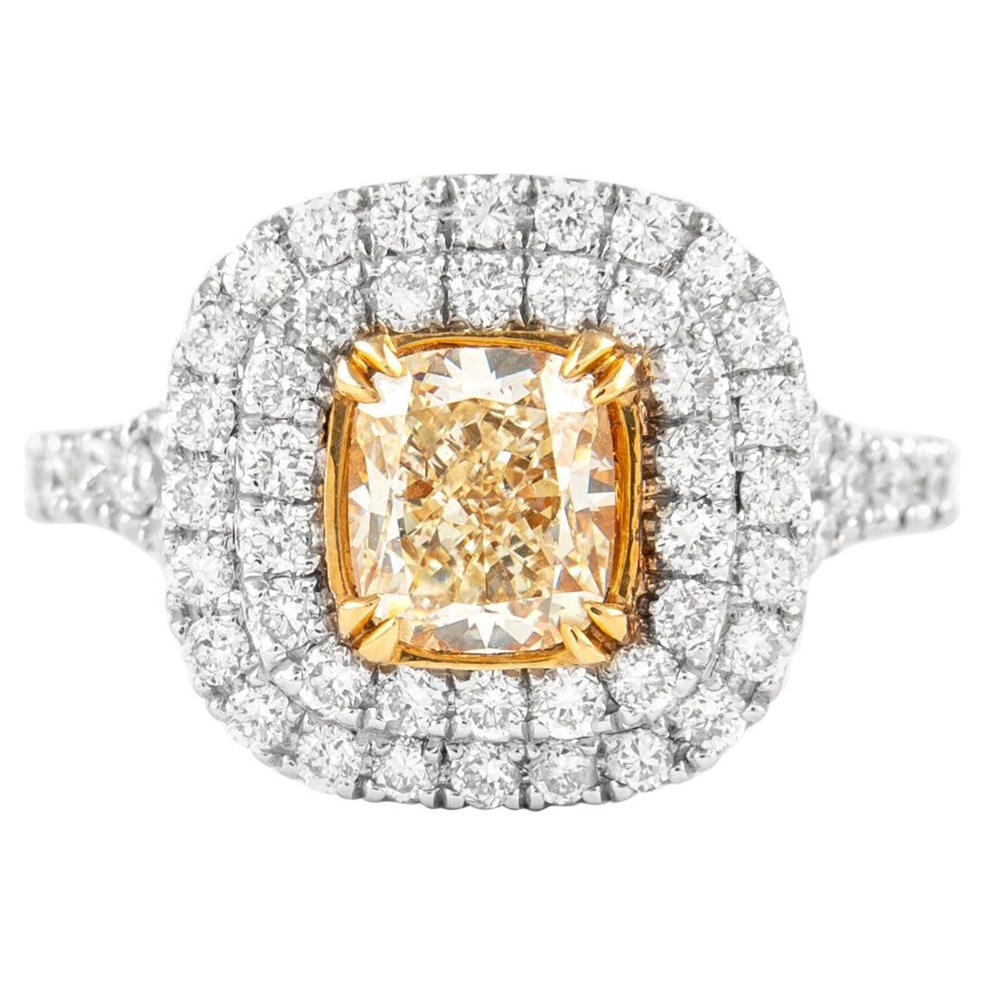 Alexander Bague bicolore 18 carats avec diamant jaune fantaisie 2,12 carats VS2 et double halo de diamants en vente