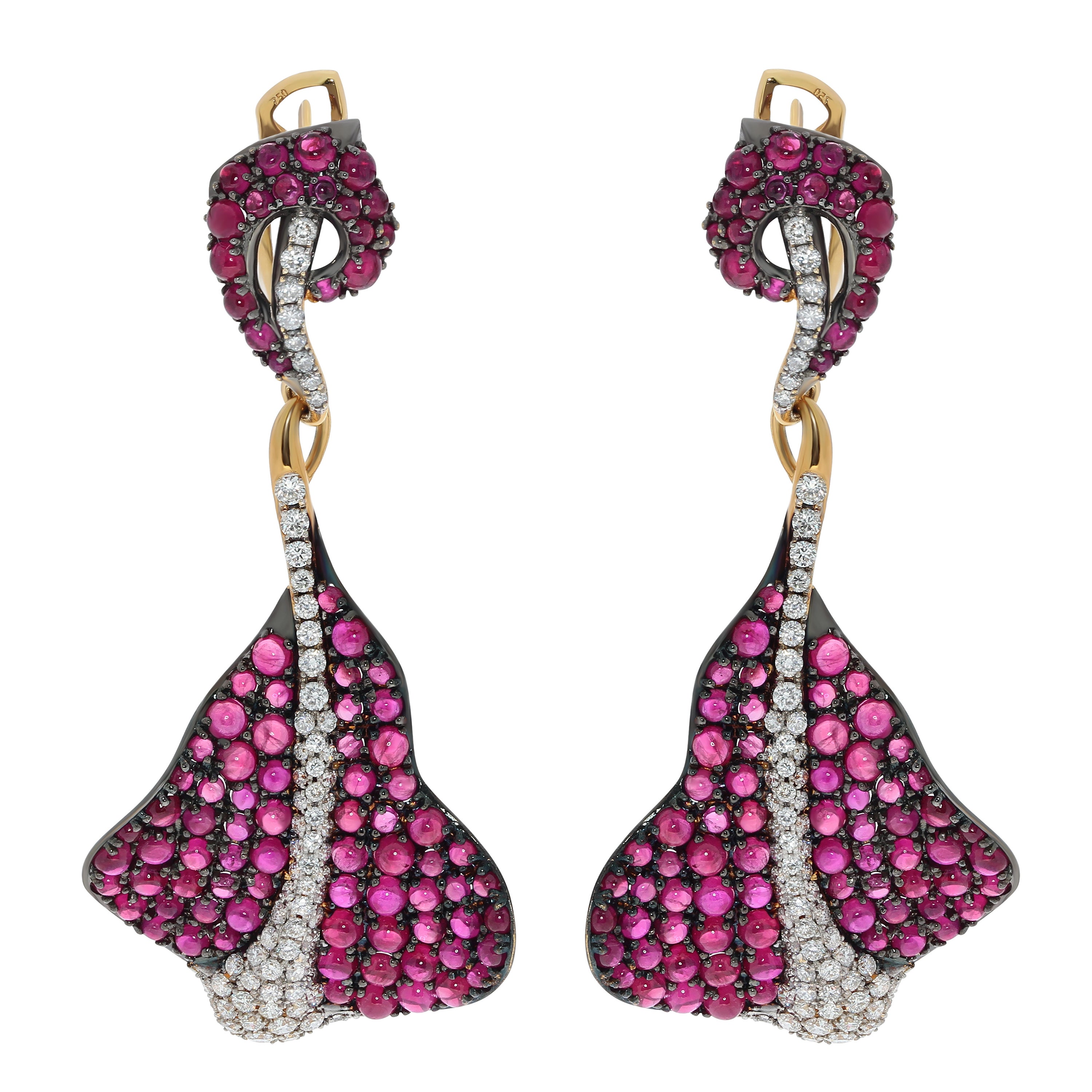 Ruby Cabochon Diamonds 18 Karat Yellow and Black Gold Stingray Earrings For Sale