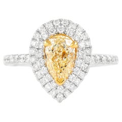 Alexander, bague en or 18 carats avec double halo de diamants taille poire jaune intense fantaisie de 1,68 carat