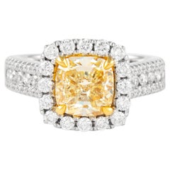 Alexander, bague bicolore 18 carats avec diamant jaune coussin fantaisie de 2,38 carats et halo