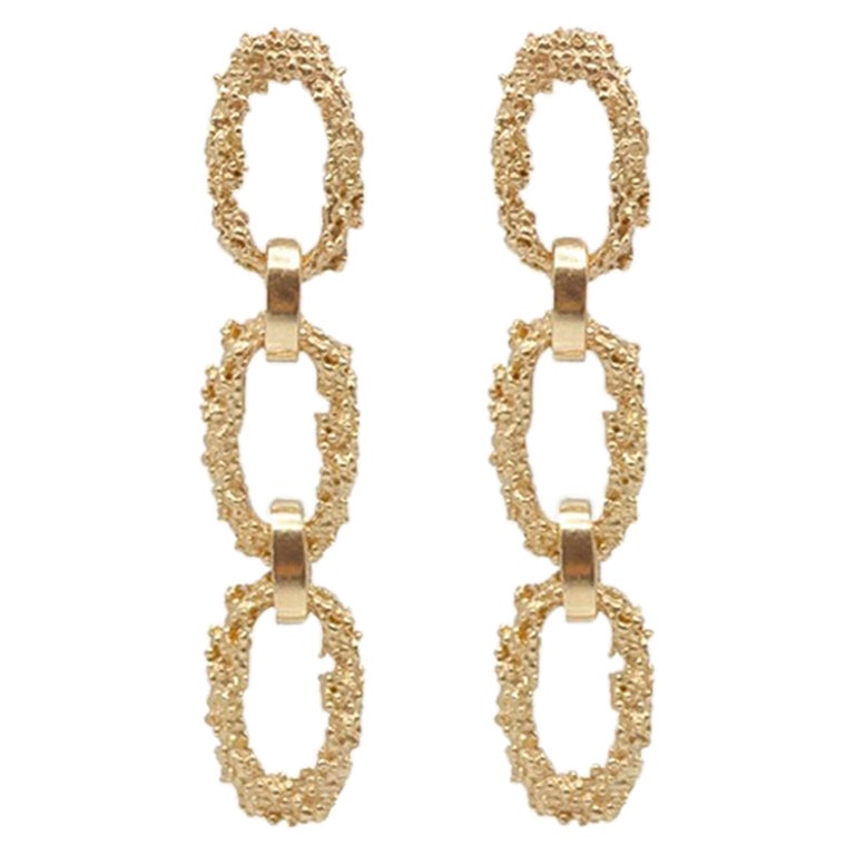 14 Karat Yellow Gold Etruscan Granulation Chain Link Earrings by Mon Pilar For Sale