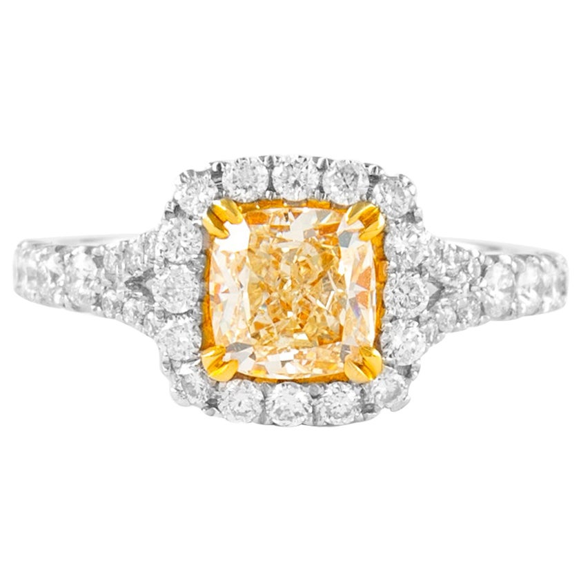 Alexander 1.72ctt Fancy Light Yellow VS1 Cushion Diamond with Halo Ring 18k For Sale