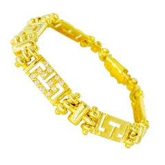 Vintage Heavy 0.72 Carat Diamonds Fancy Link Bracelet 18k Gold