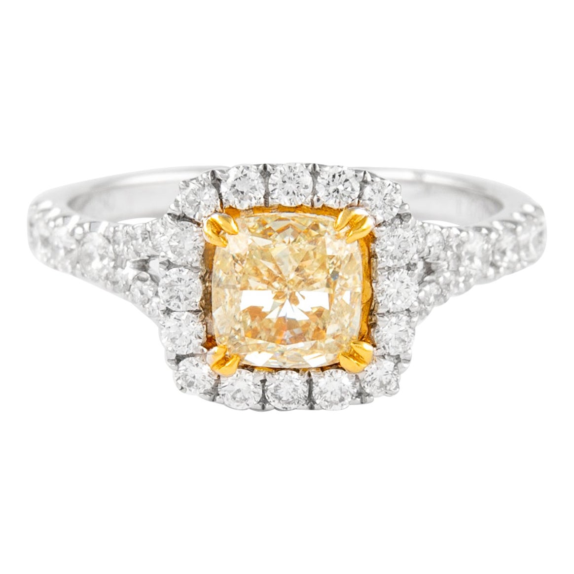 Alexander, bague bicolore 18 carats avec diamant jaune coussin fantaisie de 2,13 carats et halo