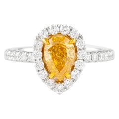 Alexander GIA 1,03ct Fancy Orange-Yellow Pear Diamond con anello aureolato 18k
