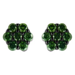 Pendientes florales de plata de ley .925 de 1,0 quilates con diamante verde tratado