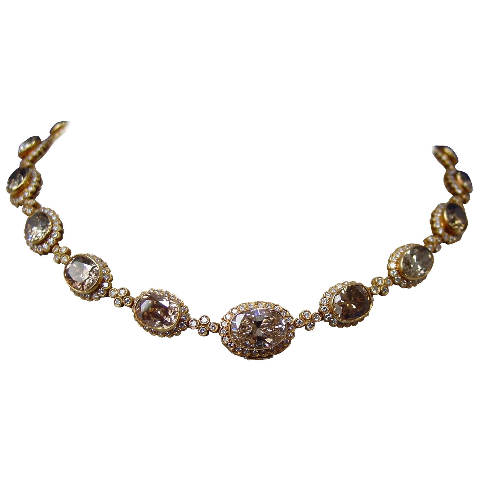 Julius Cohen Diamond Gold Necklace For Sale