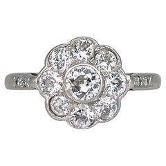 Victorian 18 Karat Gold 1.00 Carat Old Cut Diamond Cluster Ring