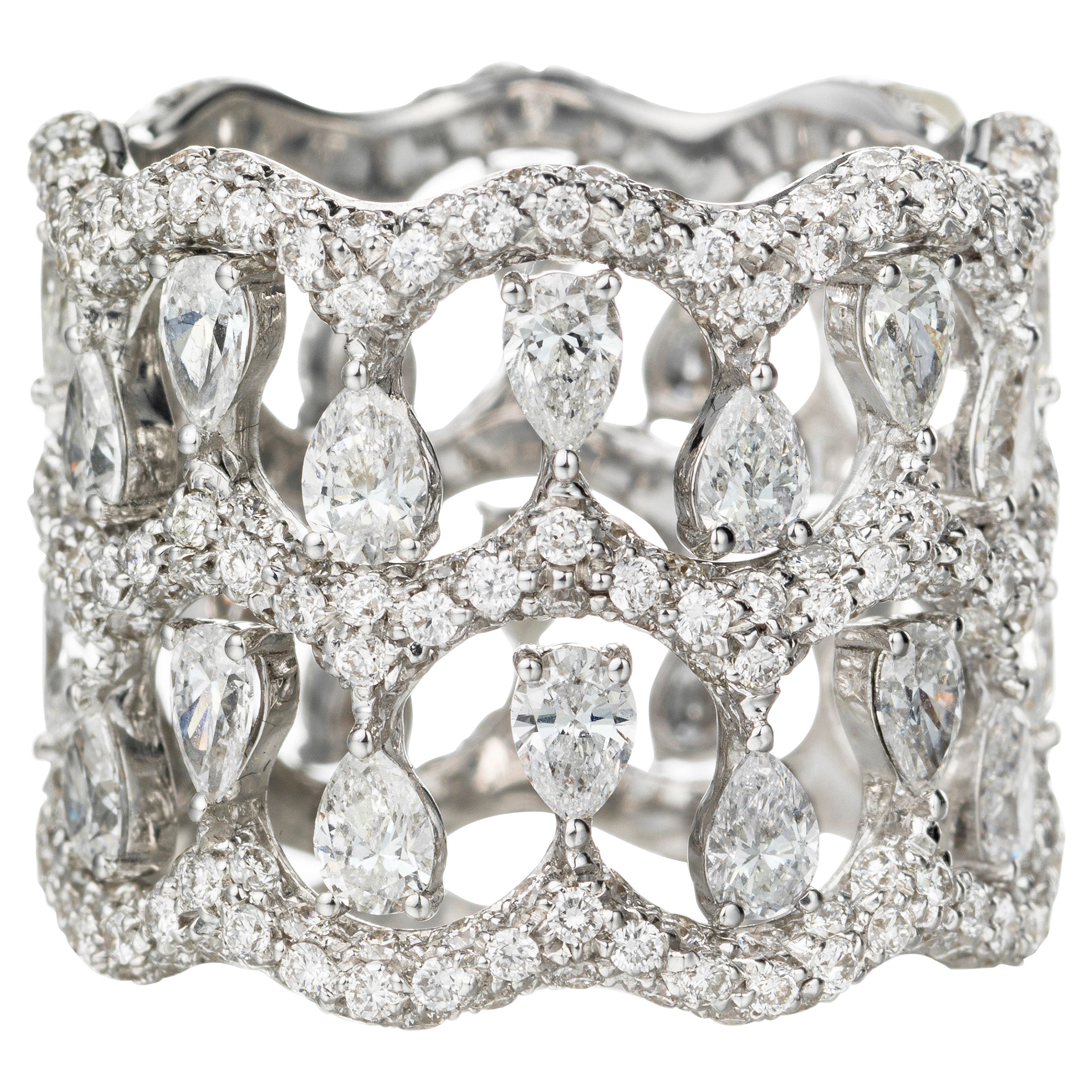 5.00 Carat Diamonds 18kt White Gold Composition Rings "Regina" For Sale