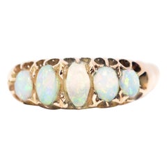 18 Carat Yellow Gold Cabochon Cut Oval Crystal Opal Vintage Five Stone Band