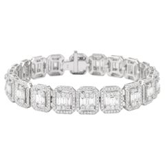 Alexander Bracelet en or blanc 18 carats avec diamants de 9,06 carats sertis en illusion