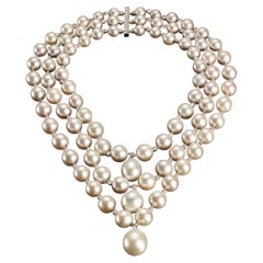 Veschetti 18 Kt White Gold, South Sea Pearl, Diamond Necklace