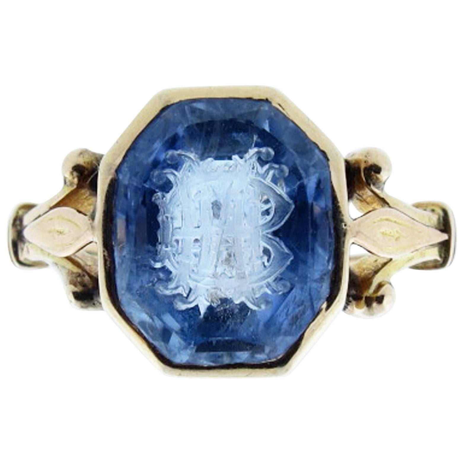 Antique Natural Carved Sapphire Gold Signet Ring For Sale