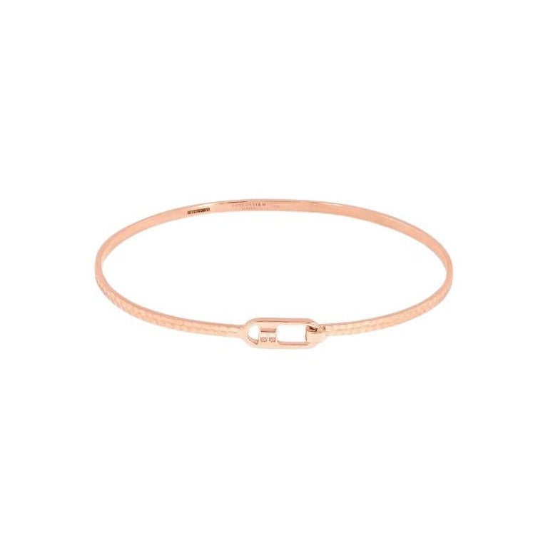 T-Bangle in Polished 18K Rose Gold, Size M For Sale