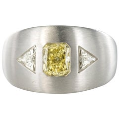 Anello Baume Modern in oro giallo e diamante bianco lucido