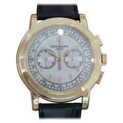 Patek Philippe Chronograph 18k Rose Gold 5070R - 5070 R-001