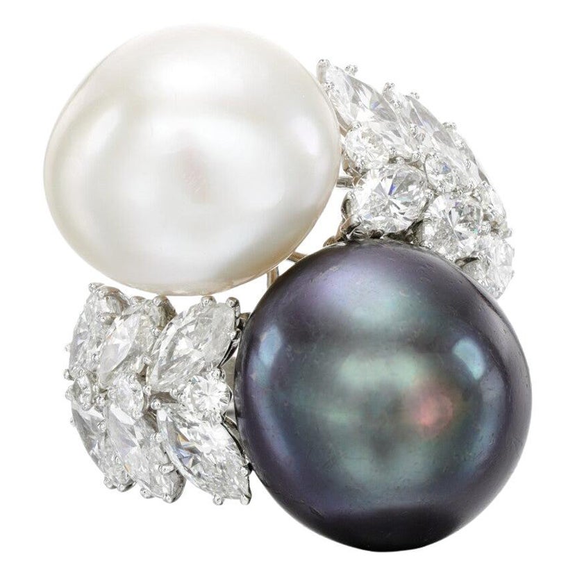 David Webb White and Black Pearl You & Me Ring For Sale