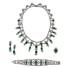 Magnificent Colombian Emerald & Diamonds Set in 18K White & Yellow Gold Unworn