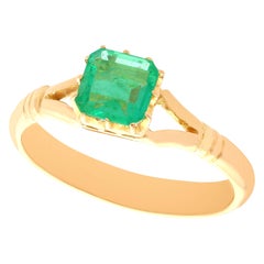 Vintage 0.79 Carat Emerald and Yellow Gold Engagement Ring