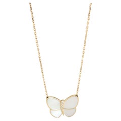 Van Cleef & Arpels Mother of Pearl Diamond Pendant in 18K Yellow Butterfly Gold