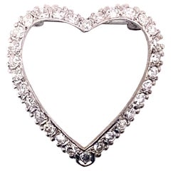 Pendentif et épingle à cheveux en or blanc des années 50, en forme de coeur avec diamant
