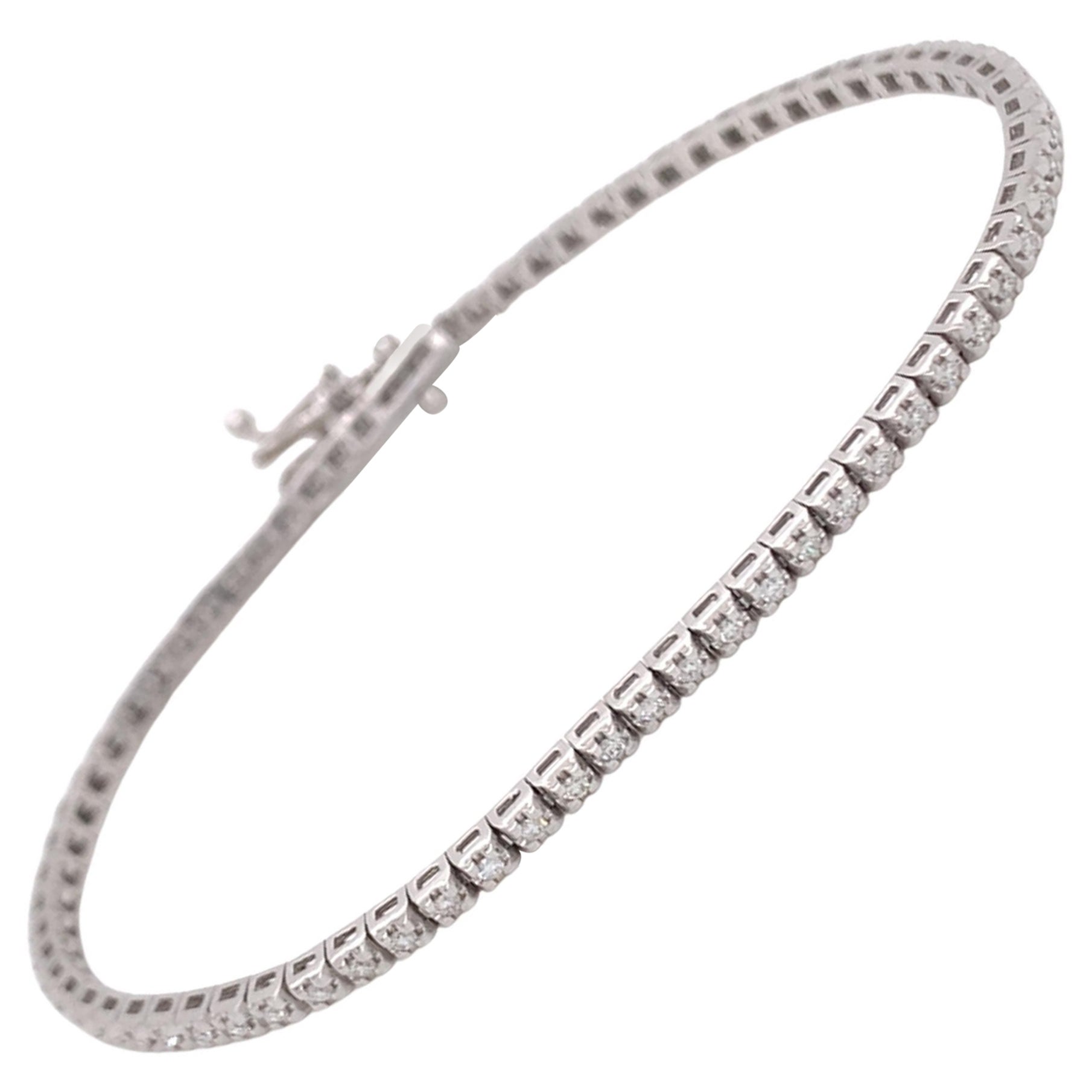 Straight Line Diamond Bracelet For Sale at 1stDibs