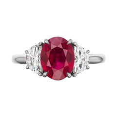 Charming Burmese Ruby And Diamond Ring