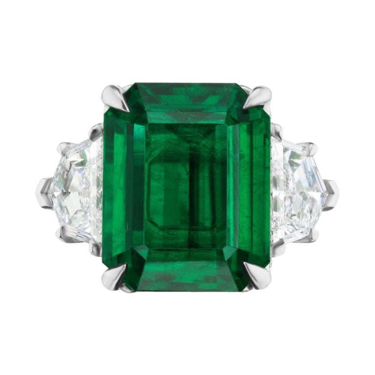 Rare And Unique Zambian Emerald And Diamond Ring For Sale