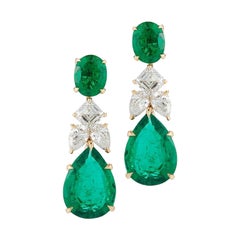 Reign Emerald Earrings