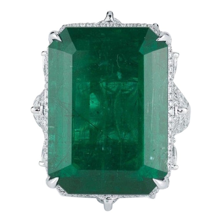Evergreen Emerald and Diamond Ring For Sale