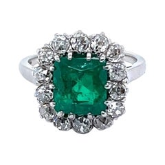 Antique GIA Colombian Emerald Diamond 18 Karat White Gold Cluster Ring