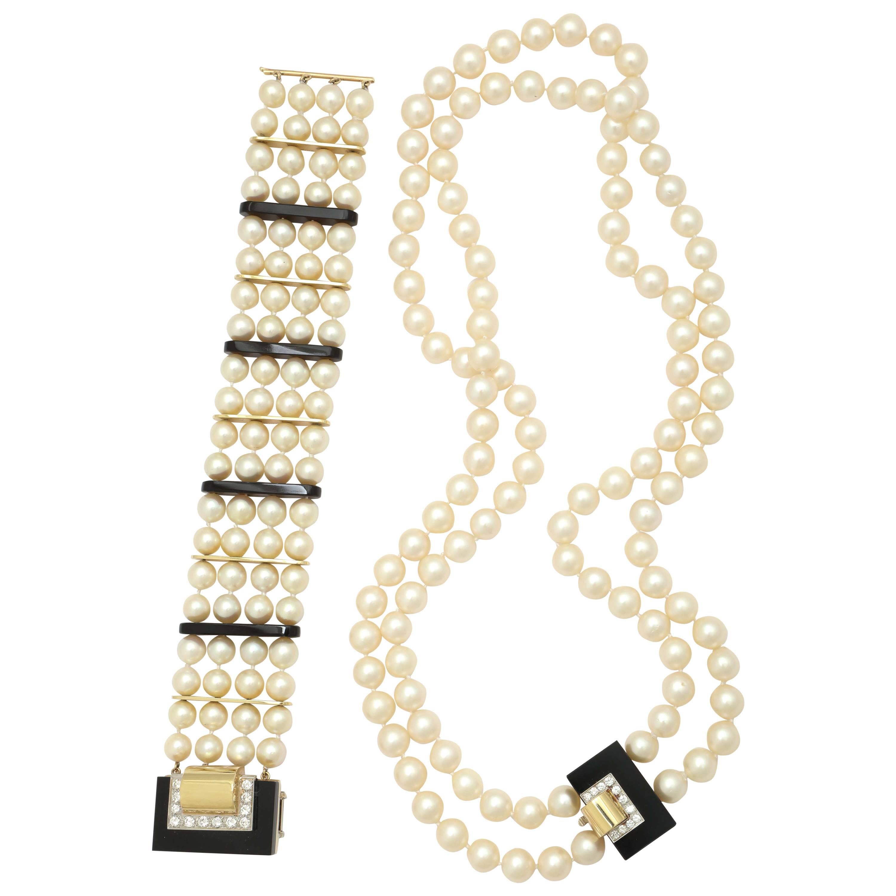 1970s Cartier Pearl Onyx Diamond Gold Platinum Necklace Bracelet Suite
