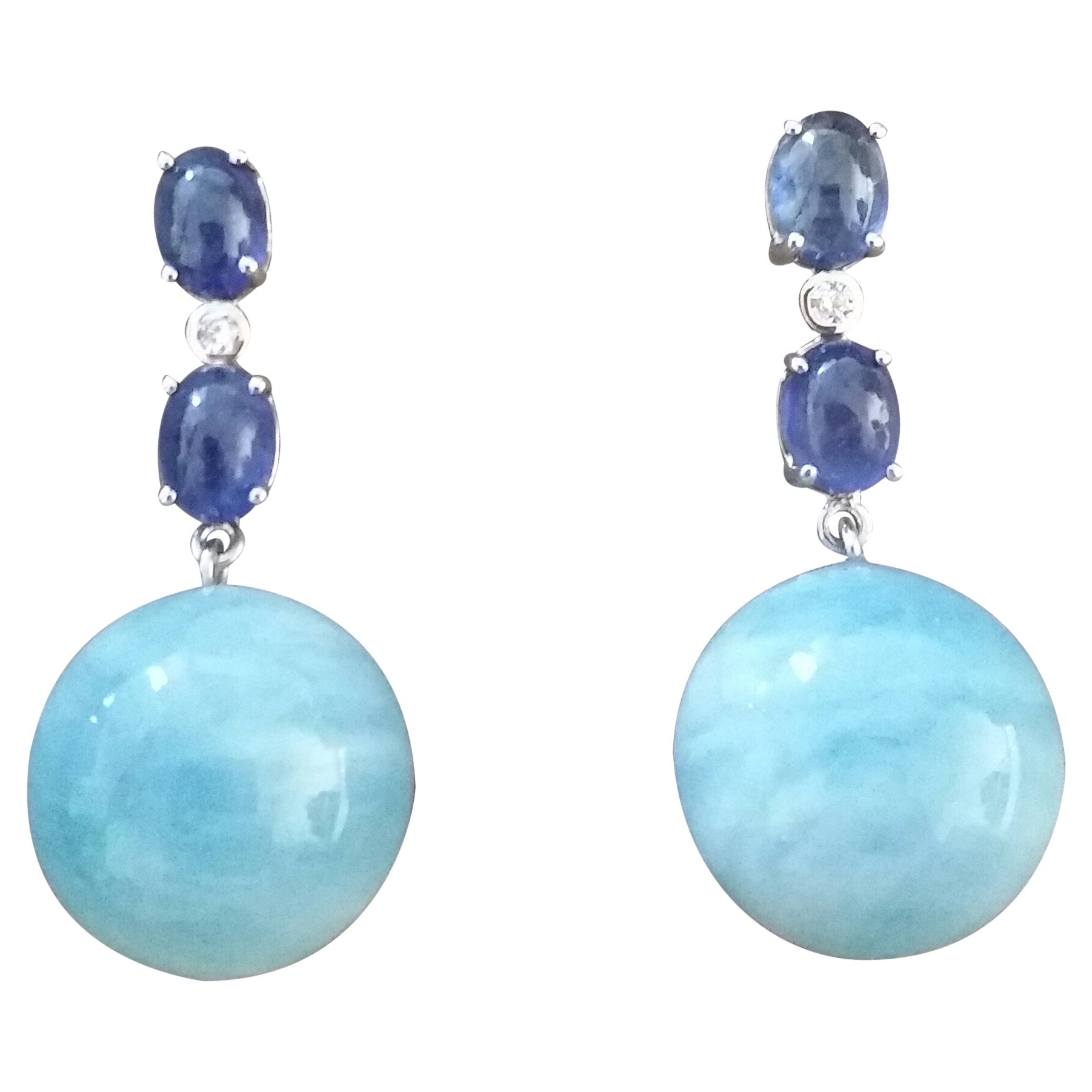 2 Ohrringe mit 2 blauen Saphiren, ovalen Cabs, Weißgold, Diamanten, Aquamarin, runden Perlen