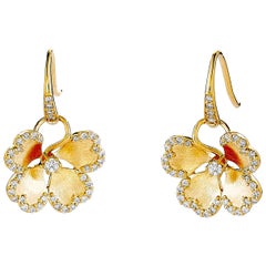 Syna Yellow Gold Clover Earrings with Diamonds