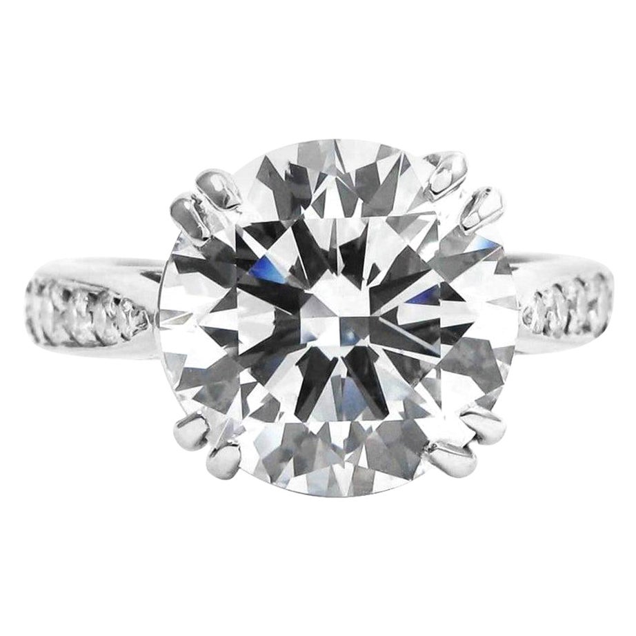 GIA Certified 4 Carat Round Brilliant Cut Diamond Ring For Sale